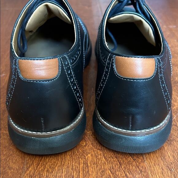 Johnston & Murphy Black Sheepskin Leather Oxfords, Size 12 main image 12